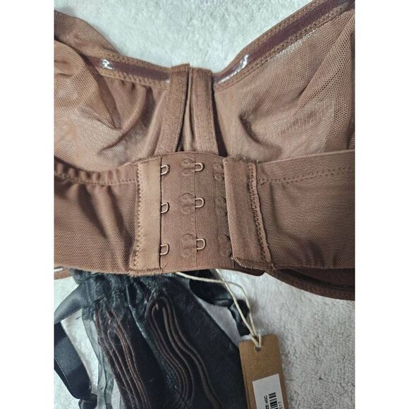 Skims underwire convertible bra Nwt - Picture 6 of 9